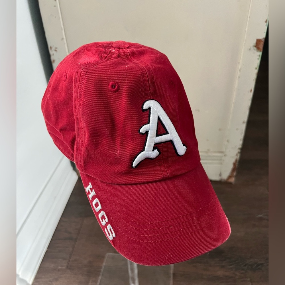 Russell Athletics University of Arkansas Hogs red adjustable ball cap hat.